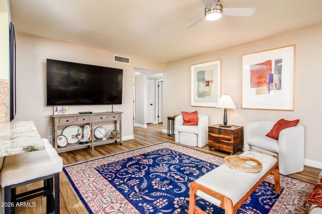 25246 S PINEWOOD Drive, Sun Lakes, AZ 85248