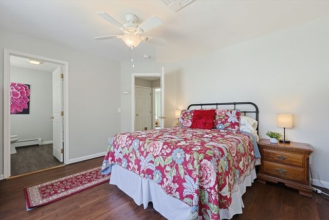 17 Keryn Ct, Northbridge, MA 01588