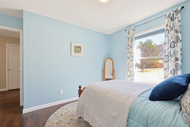 17 Keryn Ct, Northbridge, MA 01588