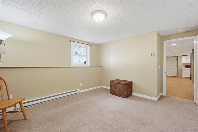 17 Keryn Ct, Northbridge, MA 01588