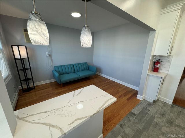 71-27 69th Street, Ridgewood, NY 11385