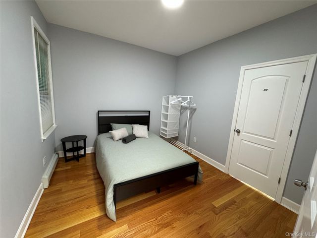 71-27 69th Street, Ridgewood, NY 11385