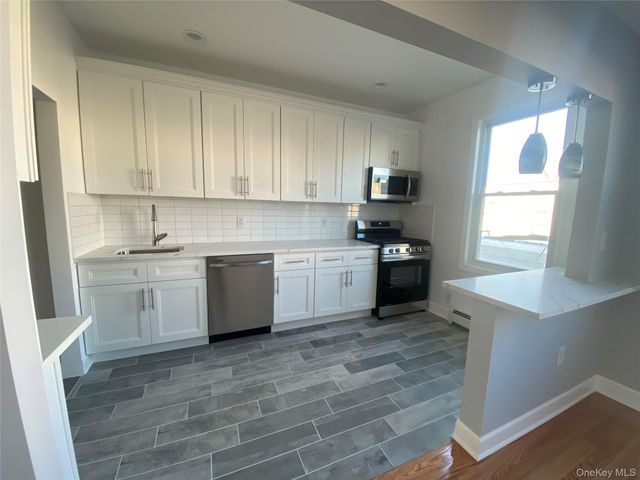 71-27 69th Street, Ridgewood, NY 11385