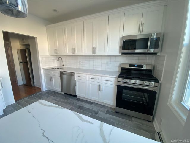 71-27 69th Street, Ridgewood, NY 11385