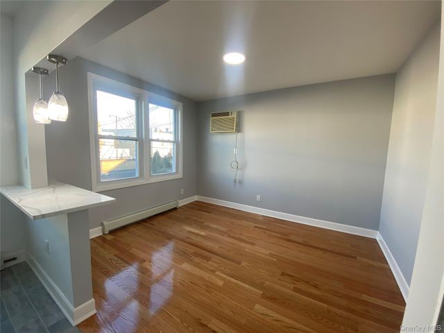 71-27 69th Street, Ridgewood, NY 11385