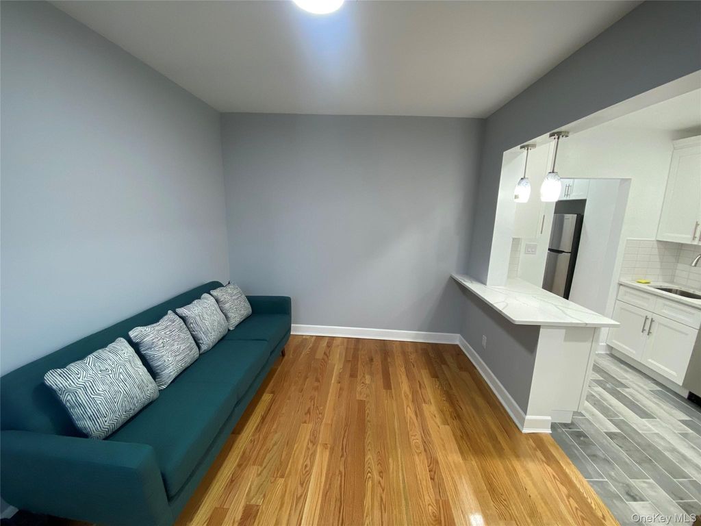 71-27 69th Street, Ridgewood, NY 11385 — photo 2