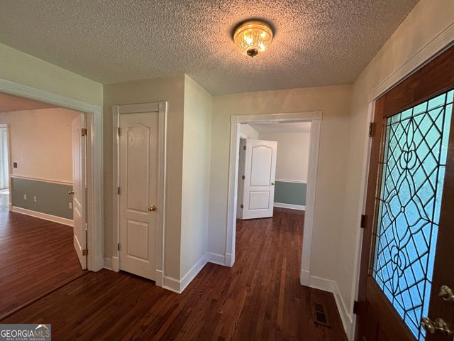 119 Moll Drive, Cochran, GA 31014