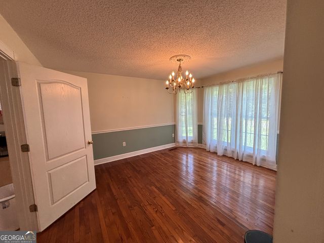 119 Moll Drive, Cochran, GA 31014