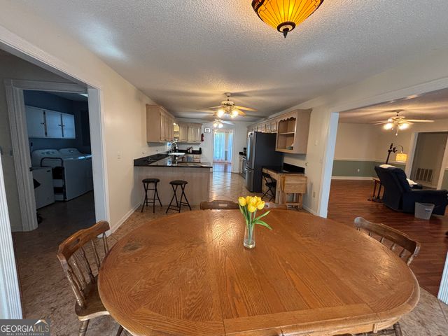 119 Moll Drive, Cochran, GA 31014