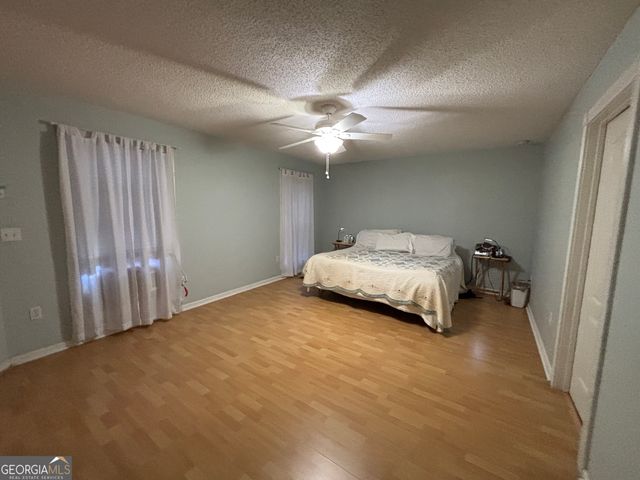 119 Moll Drive, Cochran, GA 31014