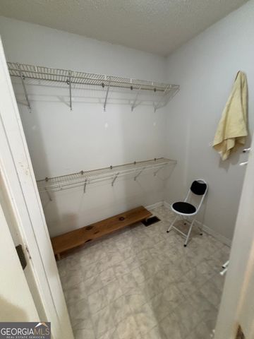 119 Moll Drive, Cochran, GA 31014