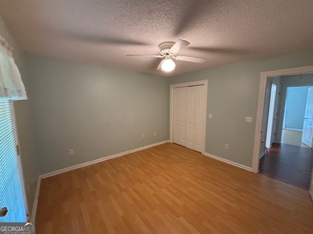 119 Moll Drive, Cochran, GA 31014