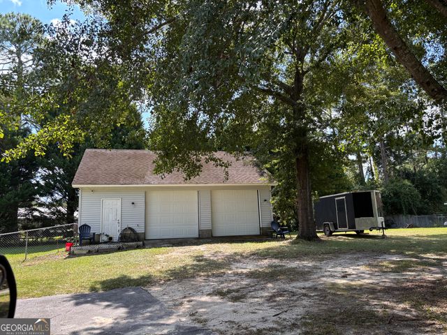 119 Moll Drive, Cochran, GA 31014