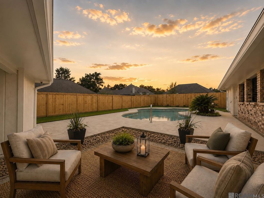 5029 Herridge Dr, Baton Rouge, LA 70817