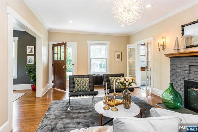 118 Essex Avenue, Glen Ridge, NJ 07028
