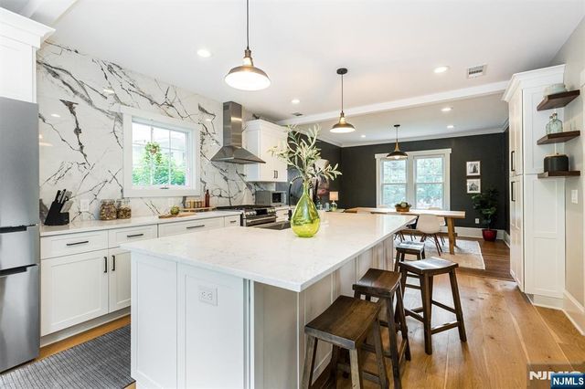 118 Essex Avenue, Glen Ridge, NJ 07028