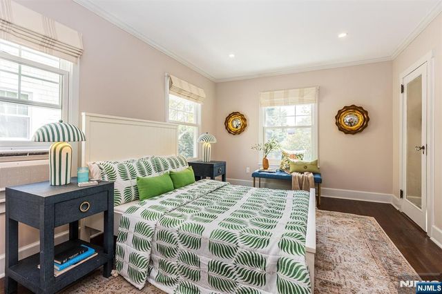 118 Essex Avenue, Glen Ridge, NJ 07028