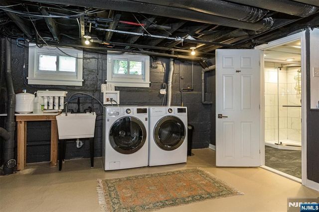 118 Essex Avenue, Glen Ridge, NJ 07028