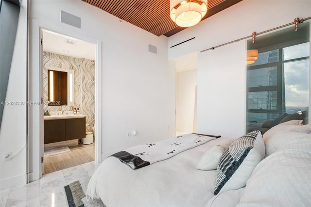 1451 Brickell Ave 4304, Miami, FL 33131