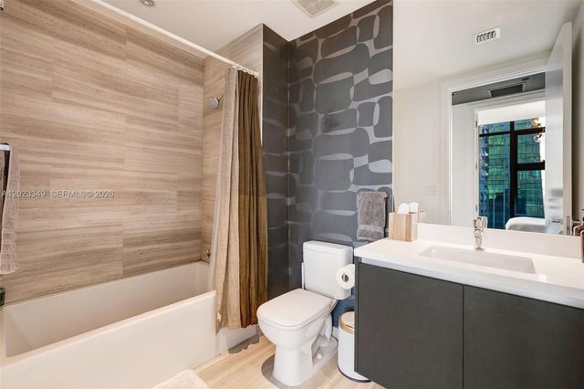 1451 Brickell Ave 4304, Miami, FL 33131