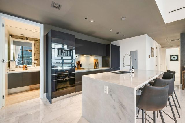 1451 Brickell Ave 4304, Miami, FL 33131