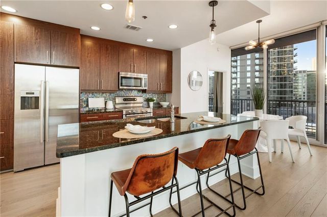 1080 Peachtree NE Street 1102, Atlanta, GA 30309