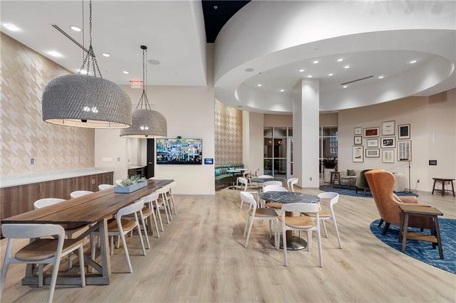 1080 Peachtree NE Street 1102, Atlanta, GA 30309