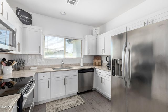 5722 E Red Bird Lane, San Tan Valley, AZ 85140