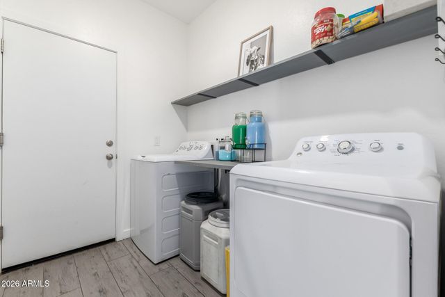 5722 E Red Bird Lane, San Tan Valley, AZ 85140