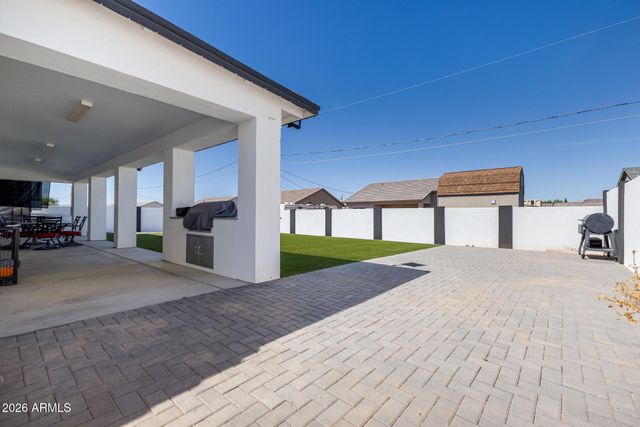 5722 E Red Bird Lane, San Tan Valley, AZ 85140