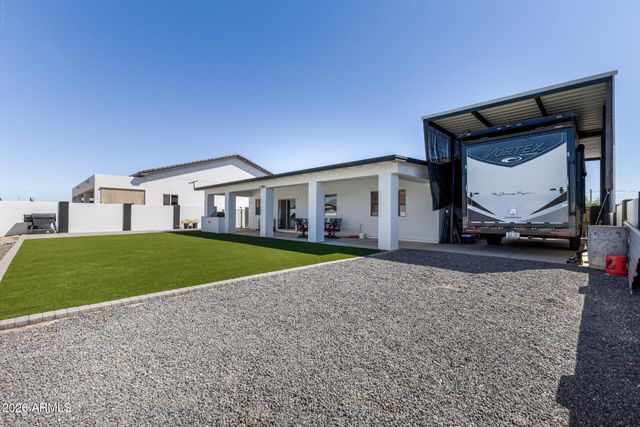 5722 E Red Bird Lane, San Tan Valley, AZ 85140