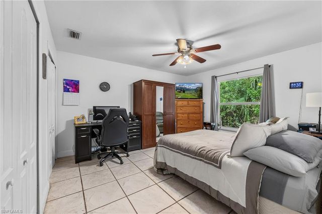 135 45th AVE NE, Naples, FL 34120