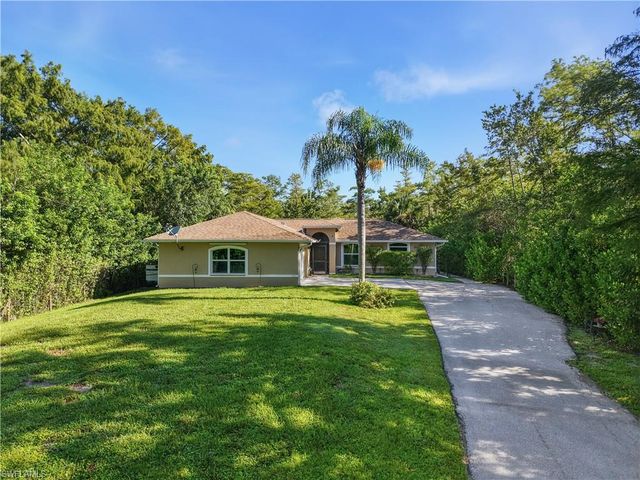 135 45th AVE NE, Naples, FL 34120