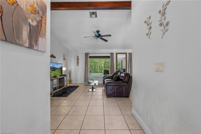 135 45th AVE NE, Naples, FL 34120