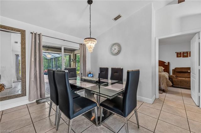 135 45th AVE NE, Naples, FL 34120