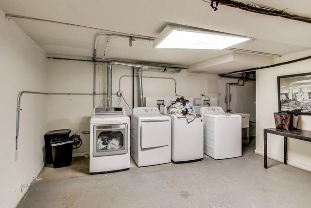 1521 N Paulina Street 1F, Chicago, IL 60622