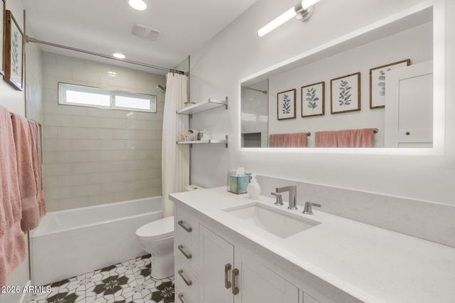 7433 E CAMBRIDGE Avenue, Scottsdale, AZ 85257