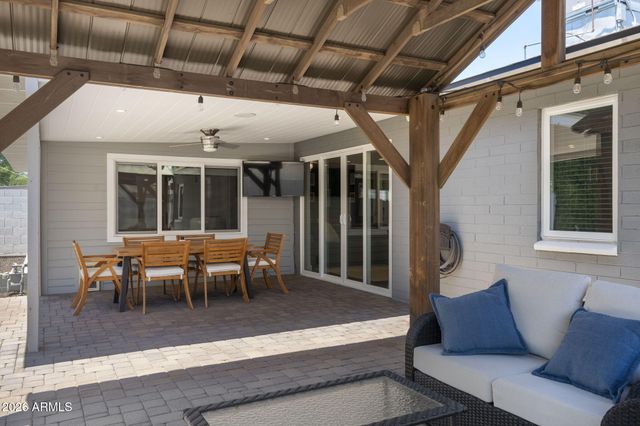 7433 E CAMBRIDGE Avenue, Scottsdale, AZ 85257
