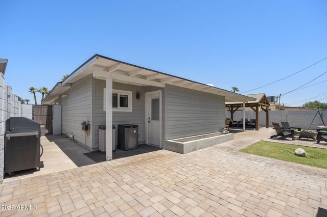 7433 E CAMBRIDGE Avenue, Scottsdale, AZ 85257