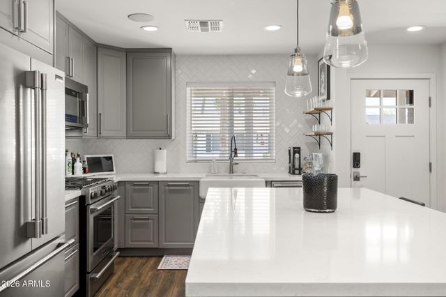 7433 E CAMBRIDGE Avenue, Scottsdale, AZ 85257