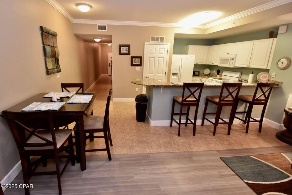 Image 12 of property listing at 16819 Front Beach Road 2106, Panama City Beach, FL 32413