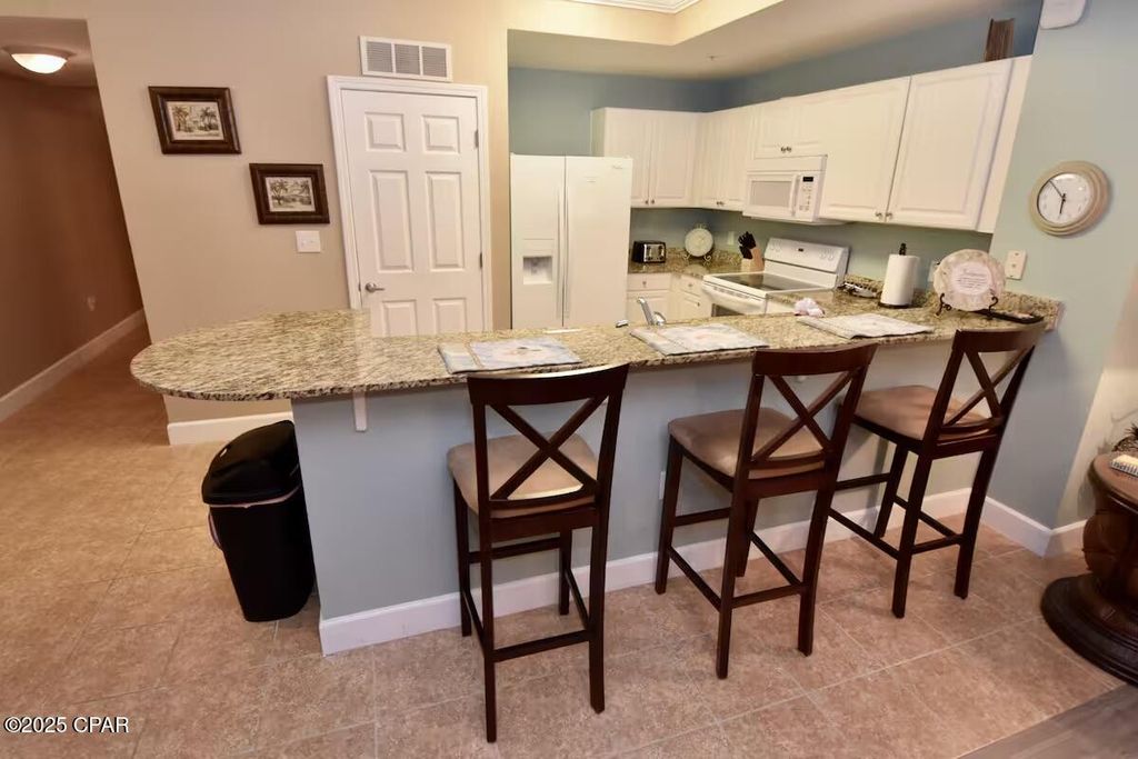 Image 6 of property listing at 16819 Front Beach Road 2106, Panama City Beach, FL 32413