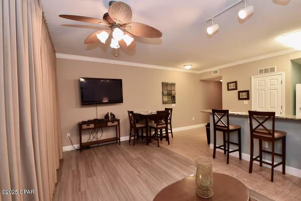 Image 9 of property listing at 16819 Front Beach Road 2106, Panama City Beach, FL 32413