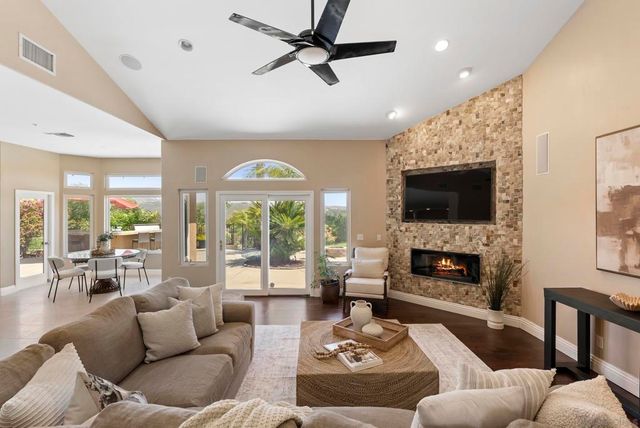 14998 Budwin Ln, Poway, CA 92064