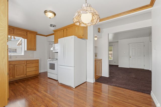 8137 S ROOSEVELT ST, Midvale, UT 84047