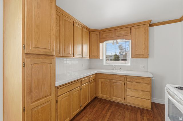 8137 S ROOSEVELT ST, Midvale, UT 84047