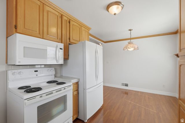 8137 S ROOSEVELT ST, Midvale, UT 84047