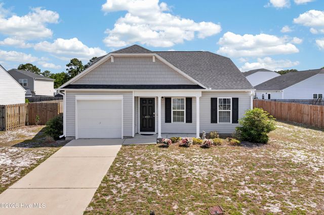 457 Old Charleston Drive SE, Bolivia, NC 28422