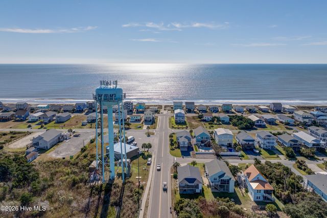 457 Old Charleston Drive SE, Bolivia, NC 28422