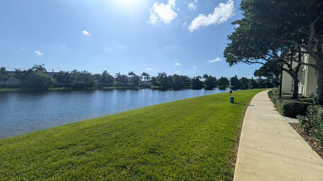 4153 Cascada Circle, Cooper City, FL 33024